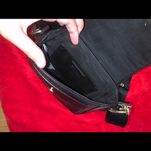 Call it Spring Purse - Picture 2 of 3